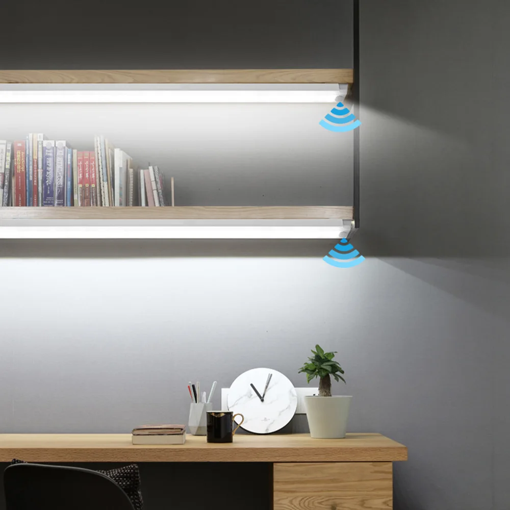 LED-liiketunnistimen yövalo